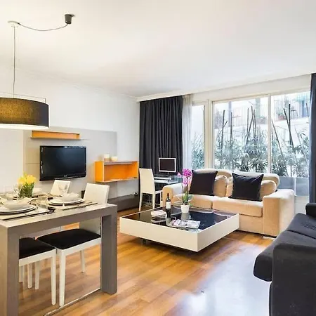 Central And Elegant 4 Bedroom By Placa Catalunya Barcelona Exterior photo